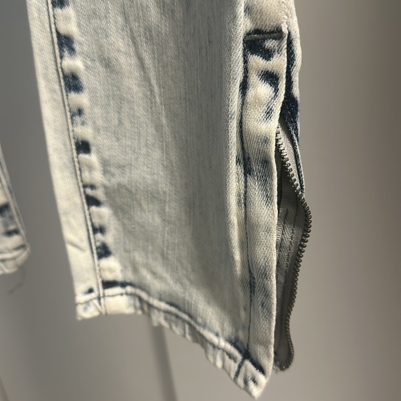 Woman’s HELMUT LANG Jeans - Picture 3 of 4